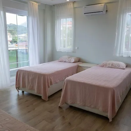 Teki̇rova Hotel