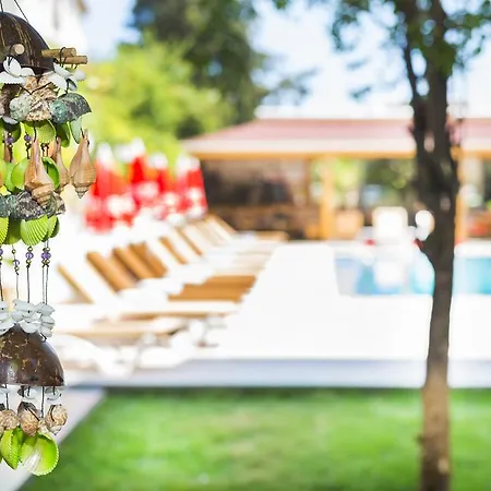 Teki̇rova 4*