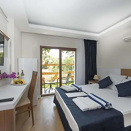 Teki̇rova 4*