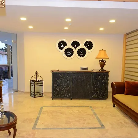 Отель Teki̇rova Текирова