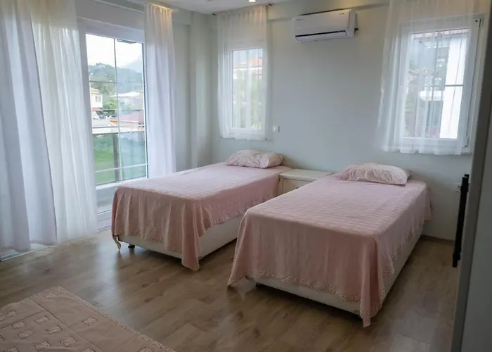 Teki̇rova Hotel