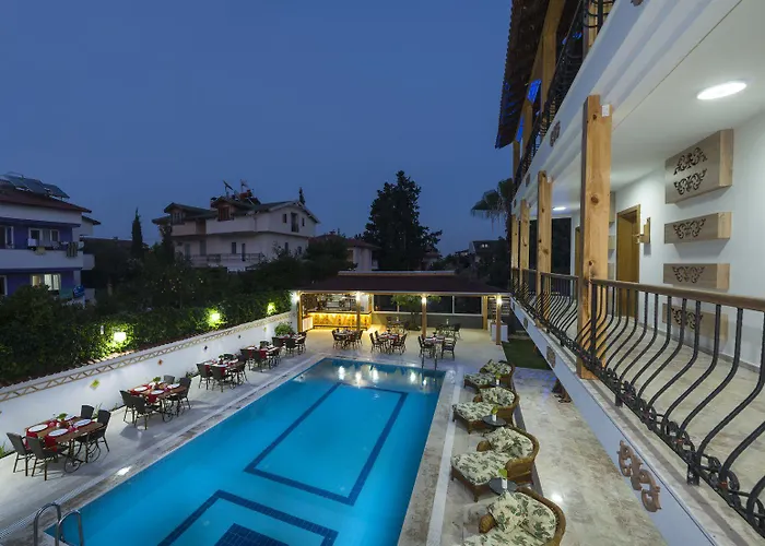 Teki̇rova Hotel